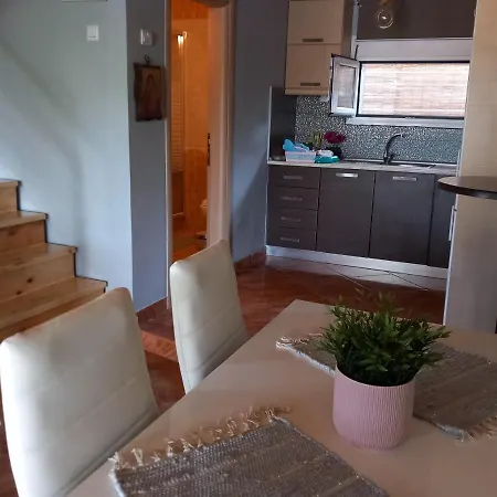 Holiday home Chryspa